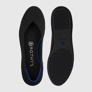 New Black Rothy’s flats, size 8